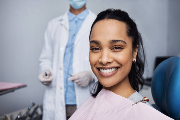 Best Tooth Extraction  in Ford City, CA